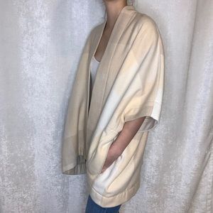 Universal Thread Short Sleeve Open Poncho